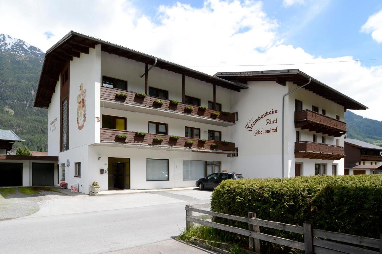 Gaestehaus Riml Längenfeld Exterior foto