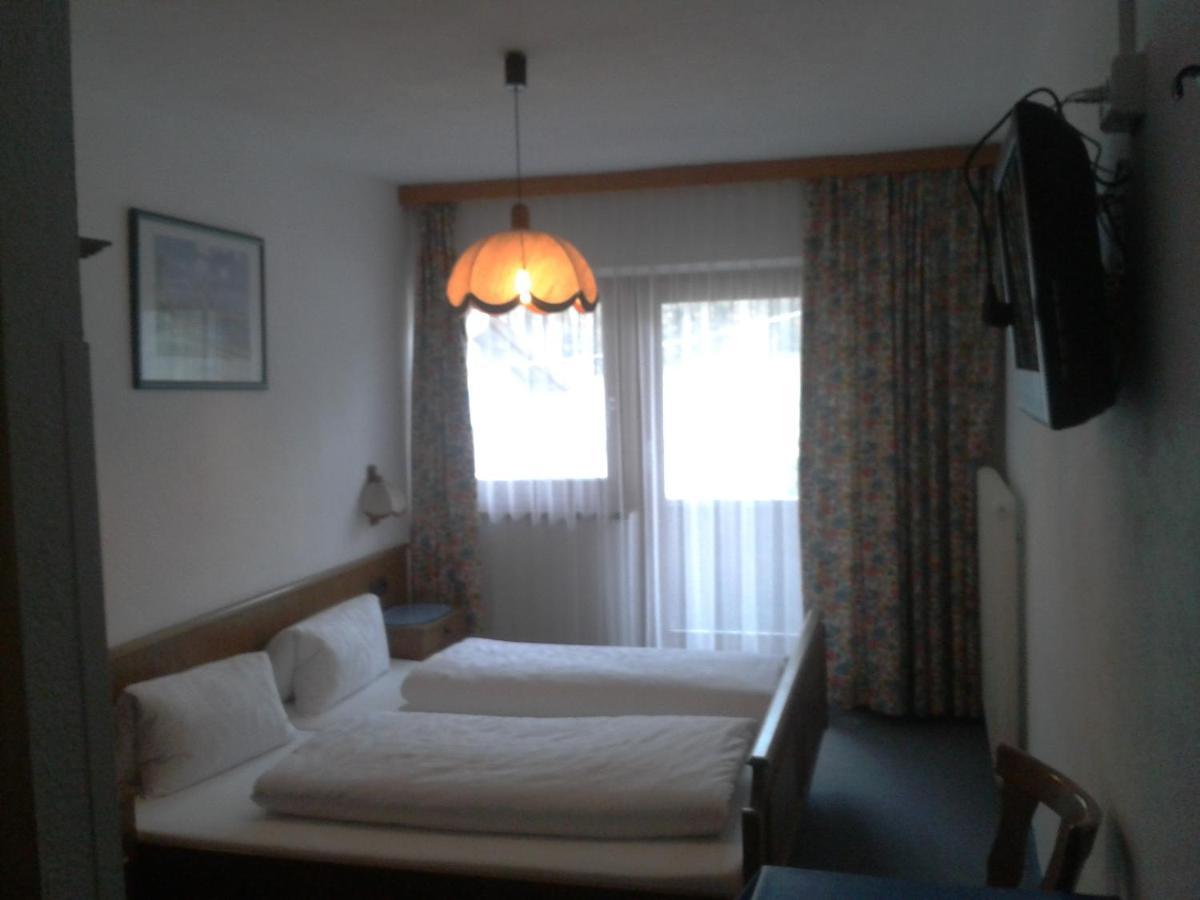 Gaestehaus Riml Längenfeld Habitación foto