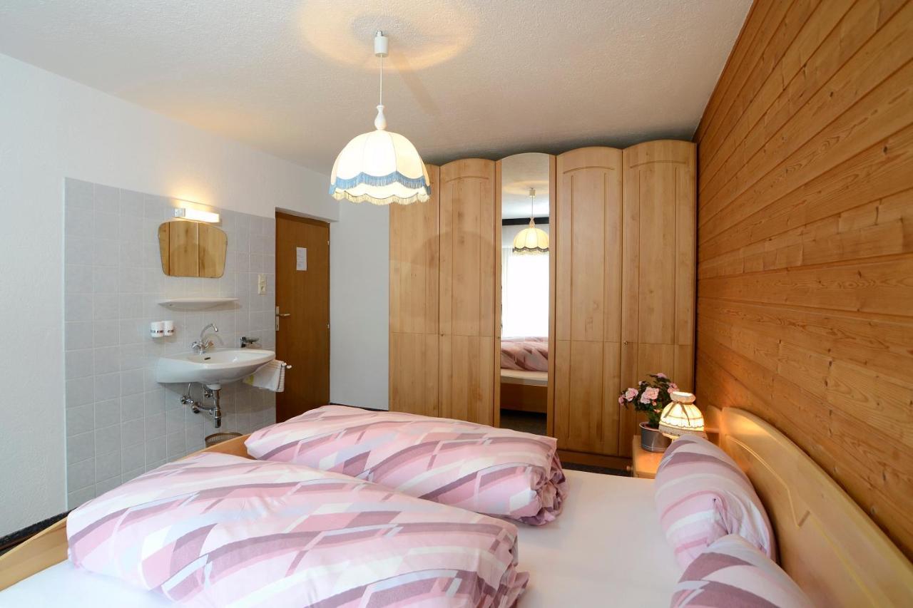 Gaestehaus Riml Längenfeld Habitación foto