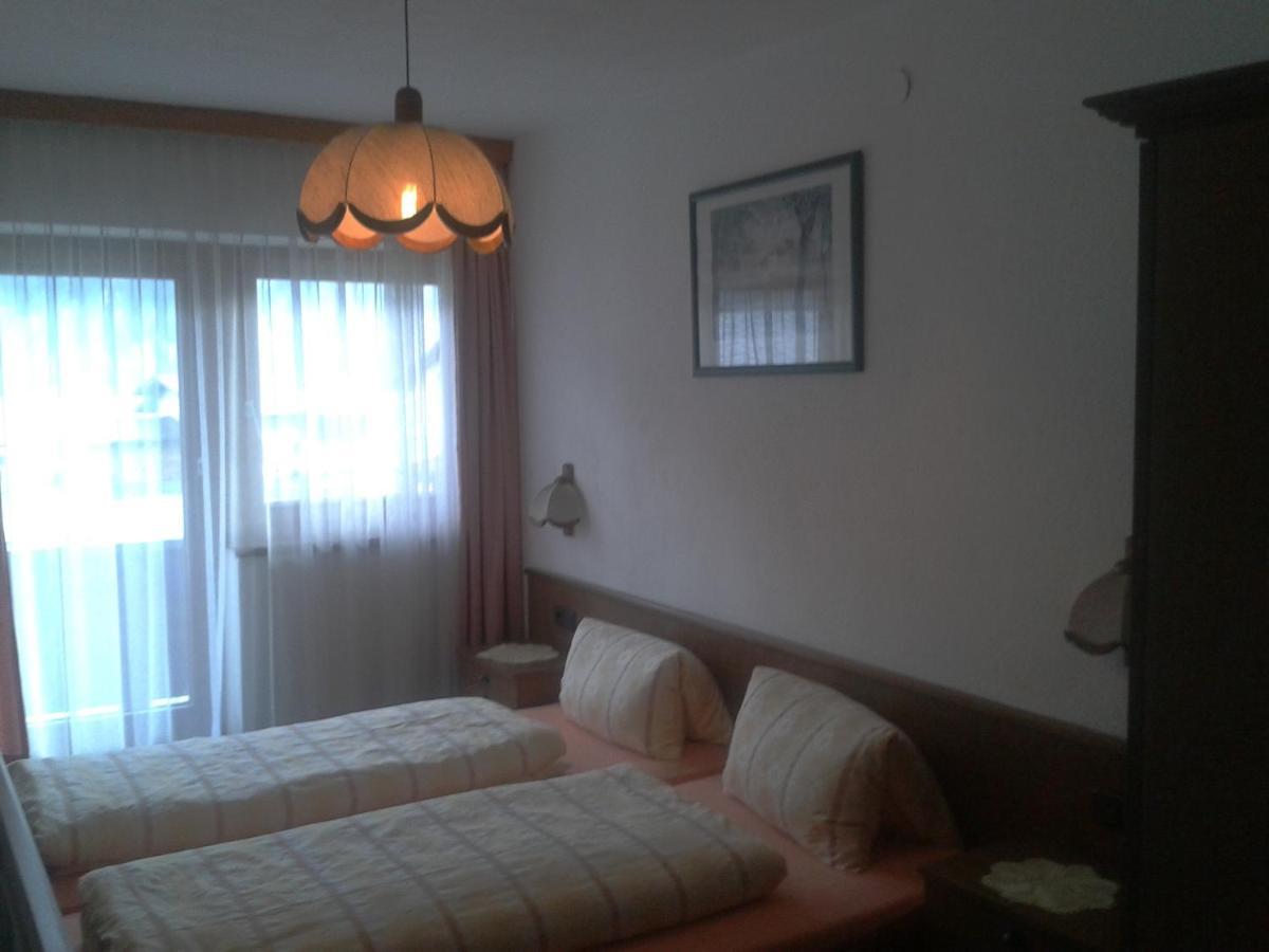 Gaestehaus Riml Längenfeld Habitación foto
